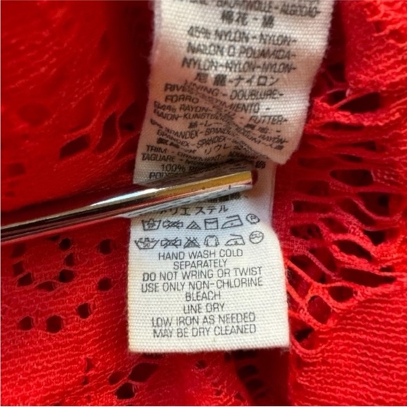 FREE PEOPLE Red Sweet Dreams Lace Crop Top - XS - Picture 13 of 16